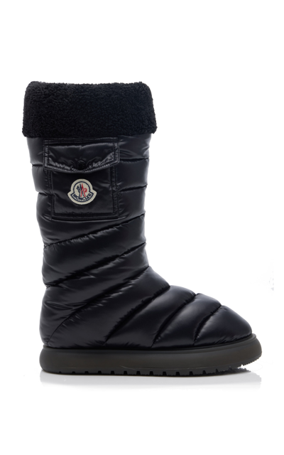 Shop Moncler Gaia Pocket Snow Boots In Black