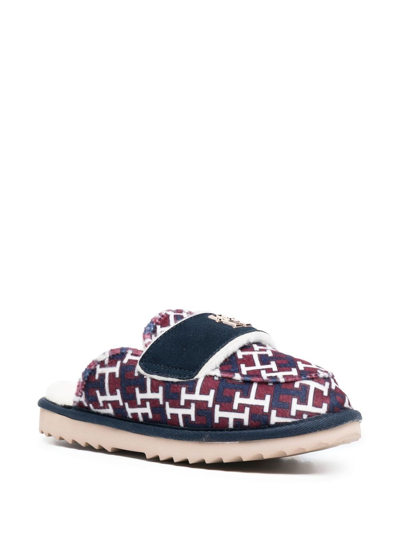 Shop Tommy Hilfiger Logo-plaque Mule Slippers In Rot