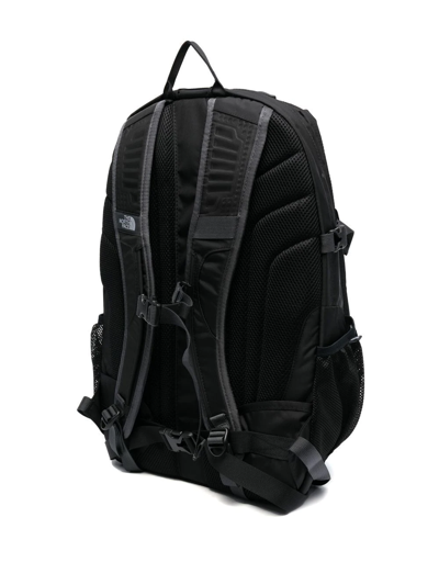 Shop The North Face Logo Zipped Backpack In Schwarz