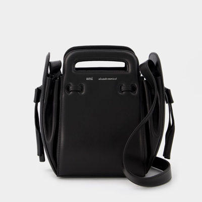 Shop Ami Alexandre Mattiussi Tasche Eimer Akkordeon In Black