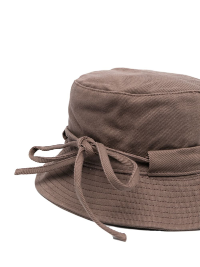 Jacquemus Brown Le Bob Gadjo Bucket Hat In Braun