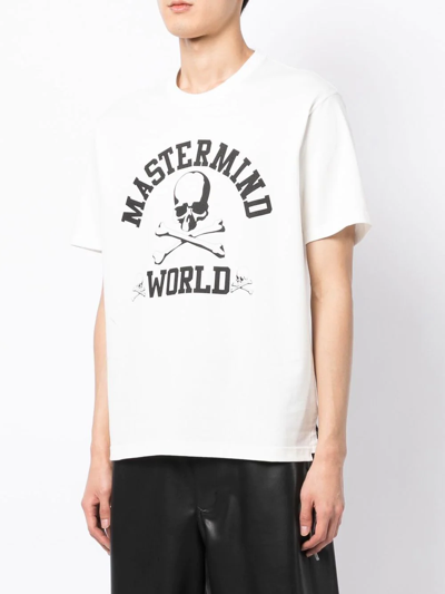Mastermind Japan Logo-print Short-sleeved T-shirt In Weiss