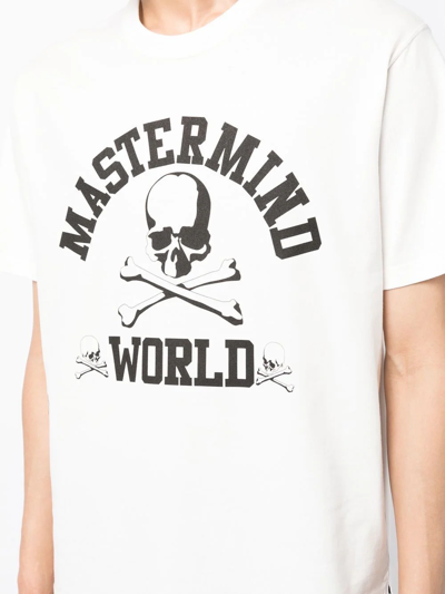 Mastermind Japan Logo-print Short-sleeved T-shirt In Weiss
