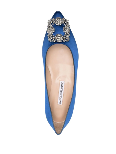 Manolo Blahnik Hangisflat Jewel-buckle Flat Shoes In Blue