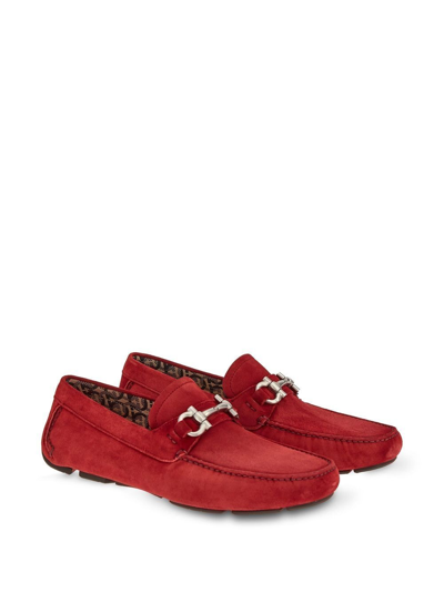 Ferragamo Driver Gancini-ornament Loafers In Red