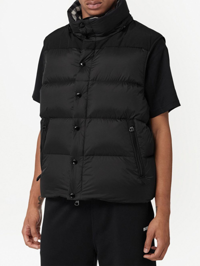 Shop Burberry Detachable-sleeve Puffer Jacket In Schwarz