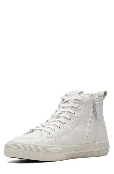 Clarks Roxby Hi In White Leather