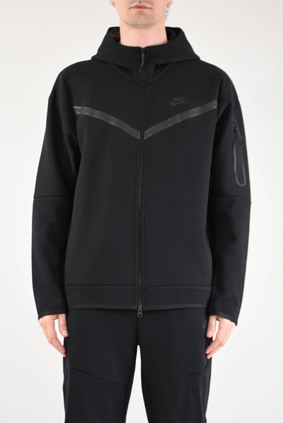 Nike Felpa Tech Fleece In Black | ModeSens