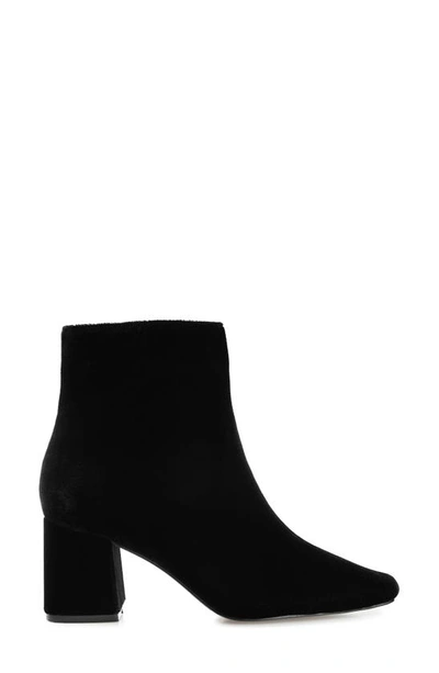 Shop Journee Collection Hazara Block Heel Bootie In Black