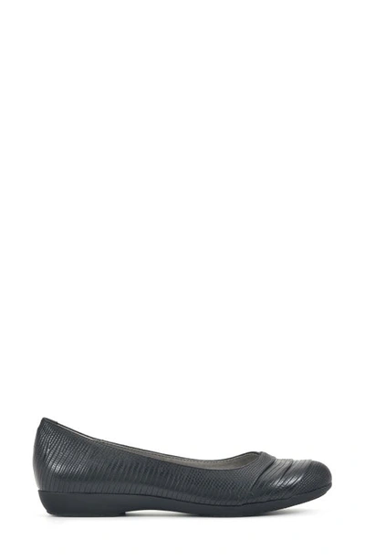 Shop White Mountain Footwear Clara Ballet Flat In Black Lizard Es-print