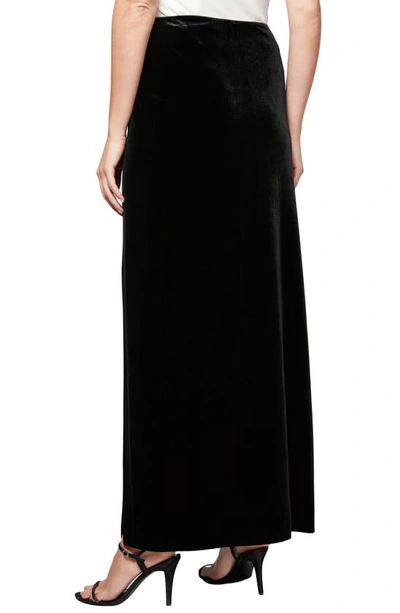Alex Evenings Women's Side-slit Velvet Pull-on Skirt In Black