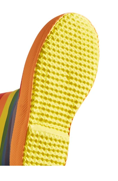 Hunter Unisex Original First Classic Mini Rainbow Boots - Toddler, Little Kid In Multicoloured