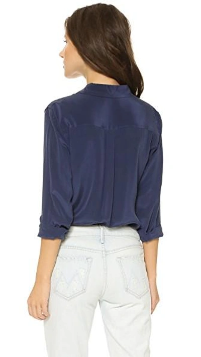 Equipment Slim Signature Short Sleeve Silk Shirt In Peacoat