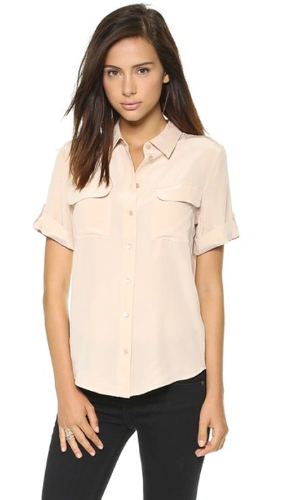 Equipment Short Sleeve Slim Signature Blouse In Peach