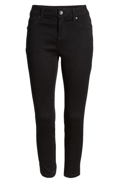 1822 Denim Butter Crop Skinny Jeans In Black