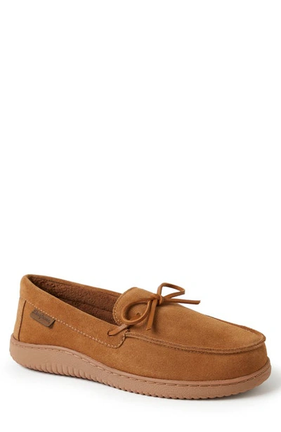 Dearfoams Men's Woodstock Genuine Suede Energy Return Moccasin Slippers In Chestnut