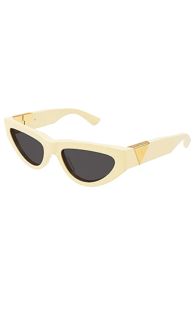 Shop Bottega Veneta New Triangle Acetate Cat Eye Sunglasses In Yellow Butter & Grey