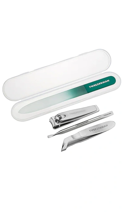 Shop Tweezerman Mani Kit In Emerald Shimmer