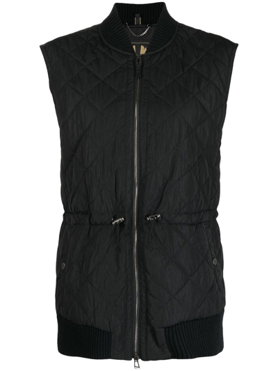 Shop Belstaff Delancy Quilted-finish Gilet In Schwarz