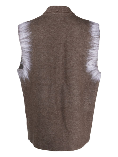 Shop Alysi Fur-trim Knitted Sleeveless Cardigan In Braun