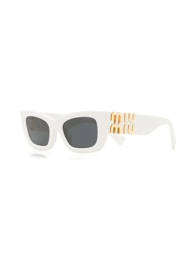 Shop Miu Miu Logo-plaque Rectangular Sunglasses In Weiss