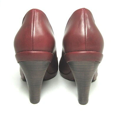 Pre-owned Coclico Women's "polly Peep Toe" Pump Bordeaux Leather Us Size 7 M In Red