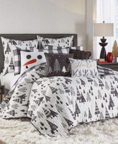 Levtex Northern Star Reversible Quilt Sets In Black