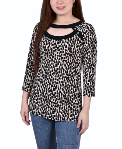 Ny Collection Women's 3/4 Sleeve Top With Combo Bands And Front Cutout In Abstract Dot