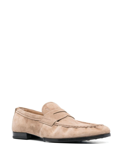 Shop Tod's Embossed-logo Detail Loafers In Nude