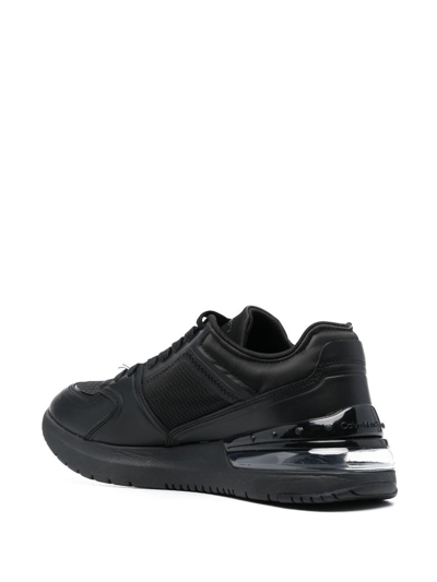 Shop Calvin Klein Lo-top Leather Sneakers In 黑色