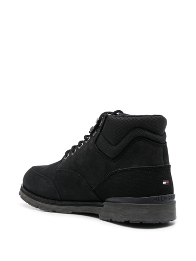 Tommy Hilfiger Cleated Suede Boots In 黑色