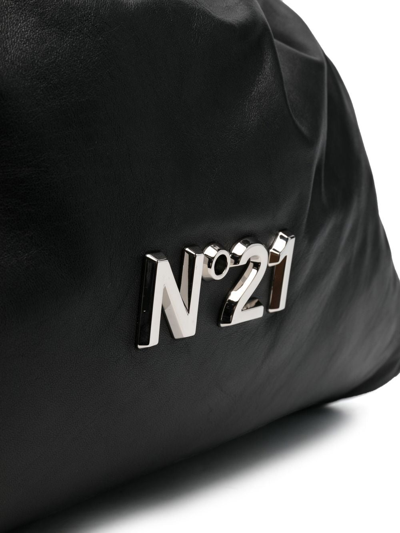 Shop N°21 Logo-plaque Leather Shoulder Bag In 黑色