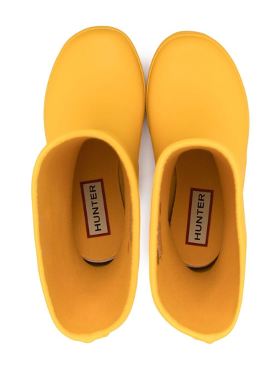 Hunter Logo-patch Rain Boots In 黄色