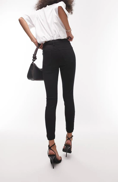 Shop Topshop Jamie Jeans In Black