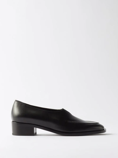 V-cut Leather Loafers In Black