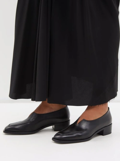 Peter Do V-cut Leather Loafers In Black | ModeSens