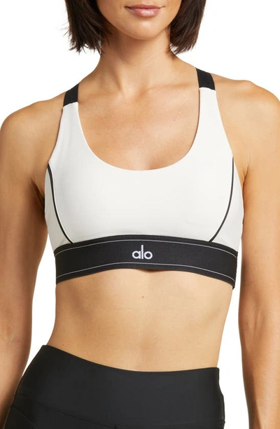 Alo Yoga Airlift Suit Up Medium-impact Sports Bra In Ivory