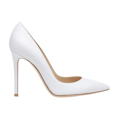 Shop Gianvito Rossi Gianvito 105 Pumps In White