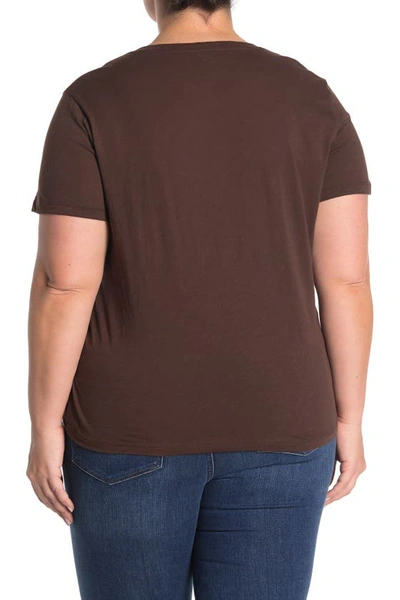 Shop Madewell V-neck Short Sleeve T-shirt In Dark Coffee
