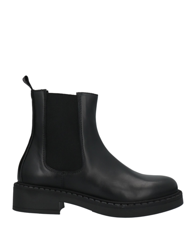 Shop A.testoni A. Testoni Woman Ankle Boots Black Size 10 Soft Leather