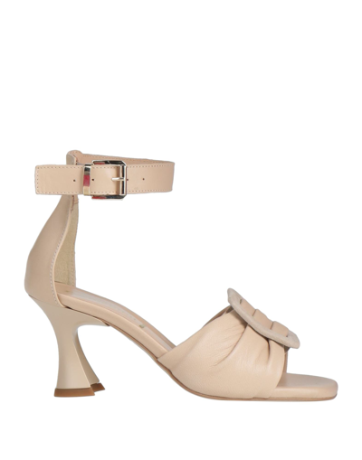 Shop Formentini Woman Sandals Beige Size 5 Soft Leather