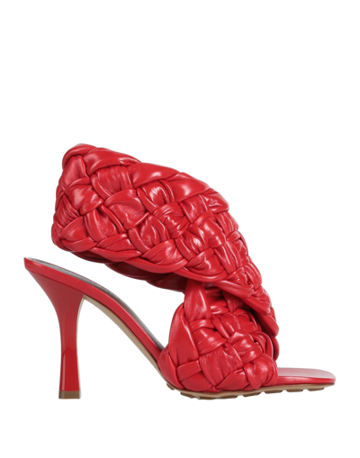Shop Bottega Veneta Woman Sandals Red Size 7 Lambskin