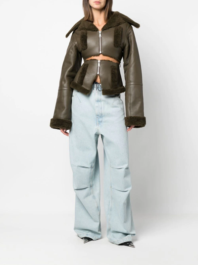 Andreädamo Cut-out Shearling-trim Leather Jacket In Grün