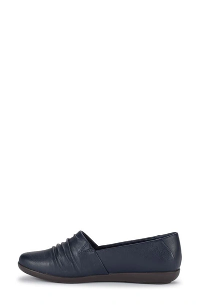 Baretraps Piper Ruched Flat In Navy