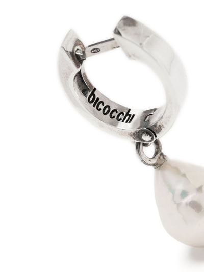Shop Emanuele Bicocchi Drop-pearl Huggie Hoop Earring In Silver