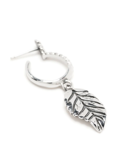 Shop Emanuele Bicocchi Leaf Single Hoop Earring In Silver