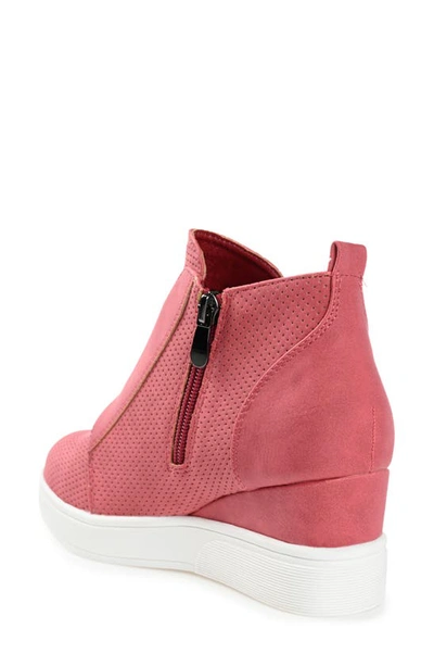 Journee Collection Clara Wedge Sneaker In Pink