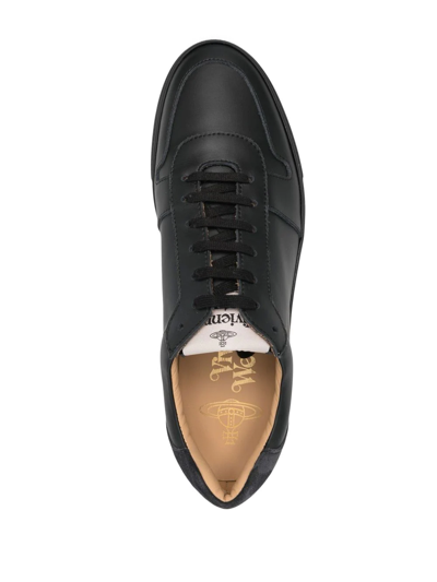 Shop Vivienne Westwood Logo-print Calf Leather Sneakers In Schwarz