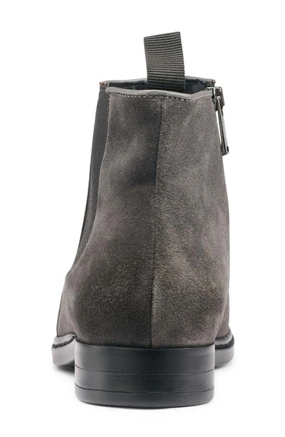 Karl Lagerfeld Men's Suede Chelsea Boots In Grey