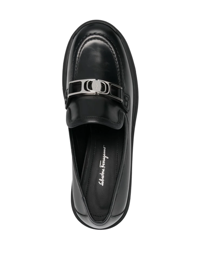 Ferragamo Vara Chain Leather 40mm Loafers In Black